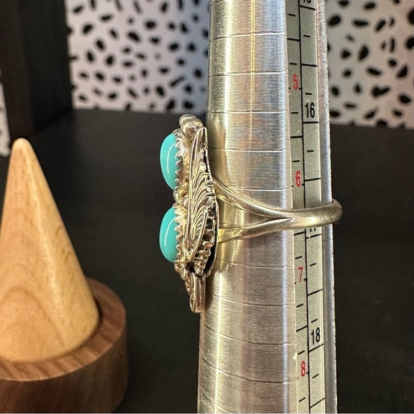 Sterling Silver Turquoise Two Stone Intricate Silver Work Leaves Southwestern - Picture 7 of 8